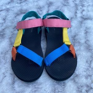 Color block Nature Strap Sandals